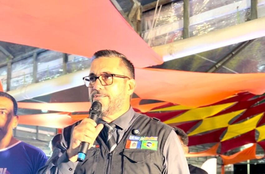 Leonardo Dias destaca programa Capacita & Emprega durante abertura de festival gastronômico