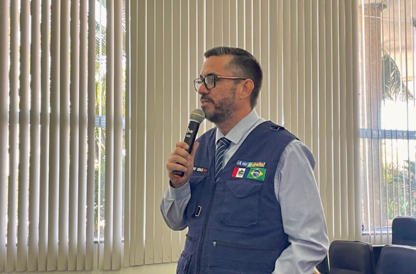 Leonardo Dias cobra aplicação de lei que multa vândalos após pichação da Associação Comercial